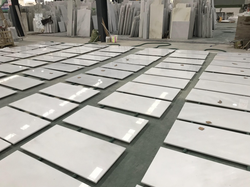 四川汉白玉板材原料产地优势，为什么很多工程选择成都汉白玉板材厂家